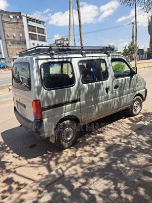 Suzuki Eeco 2025 White