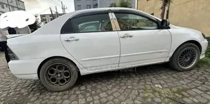 Toyota Corolla 2003 Gold