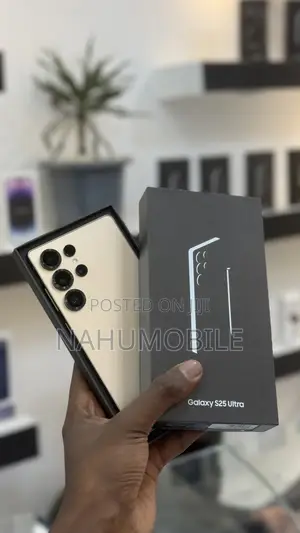 New Samsung Galaxy S25 Ultra 256 GB Silver