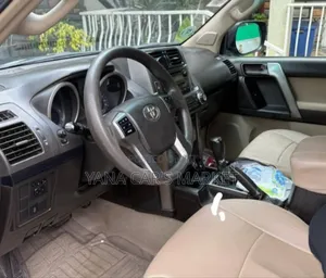 Toyota Land Cruiser Prado 3.0 TD 2013