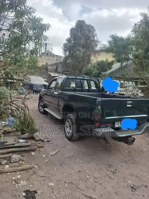 Toyota Hilux 2800 Raider D-Cab 2004 Blue