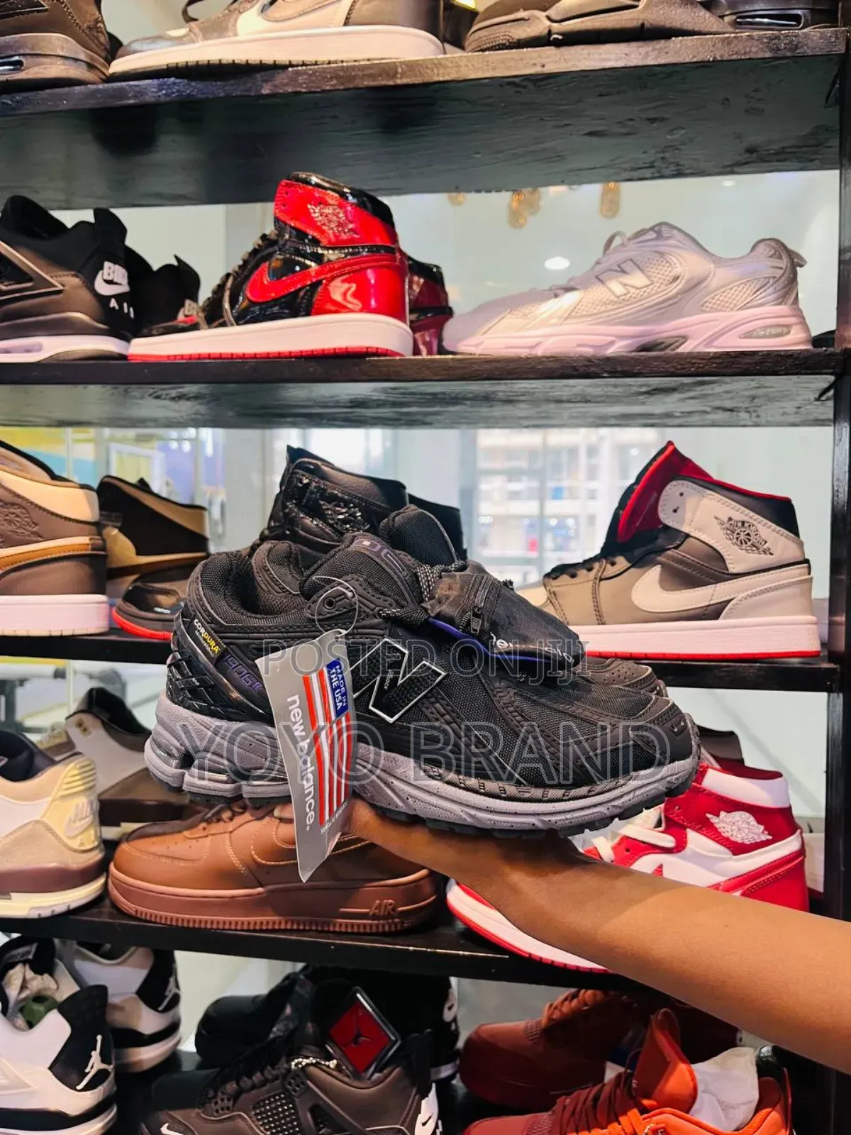 New Arrival New Balance 1906r Cordura Pouch Fashion Sneaker