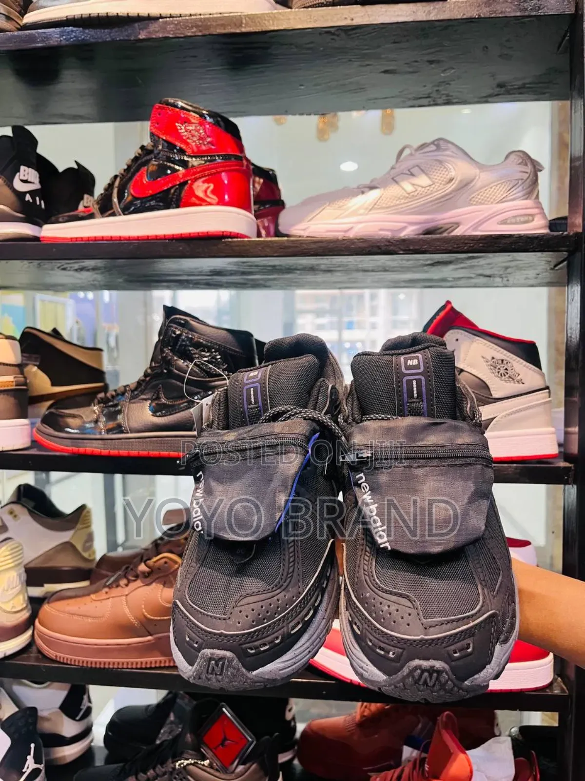 New Arrival New Balance 1906r Cordura Pouch Fashion Sneaker