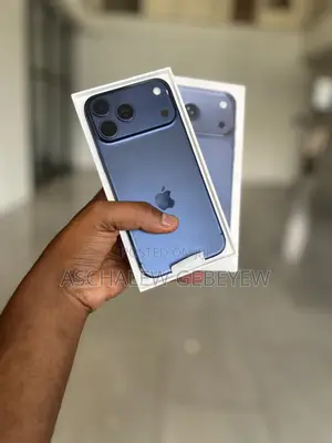 New Apple iPhone 17 Pro Max 256 GB Blue