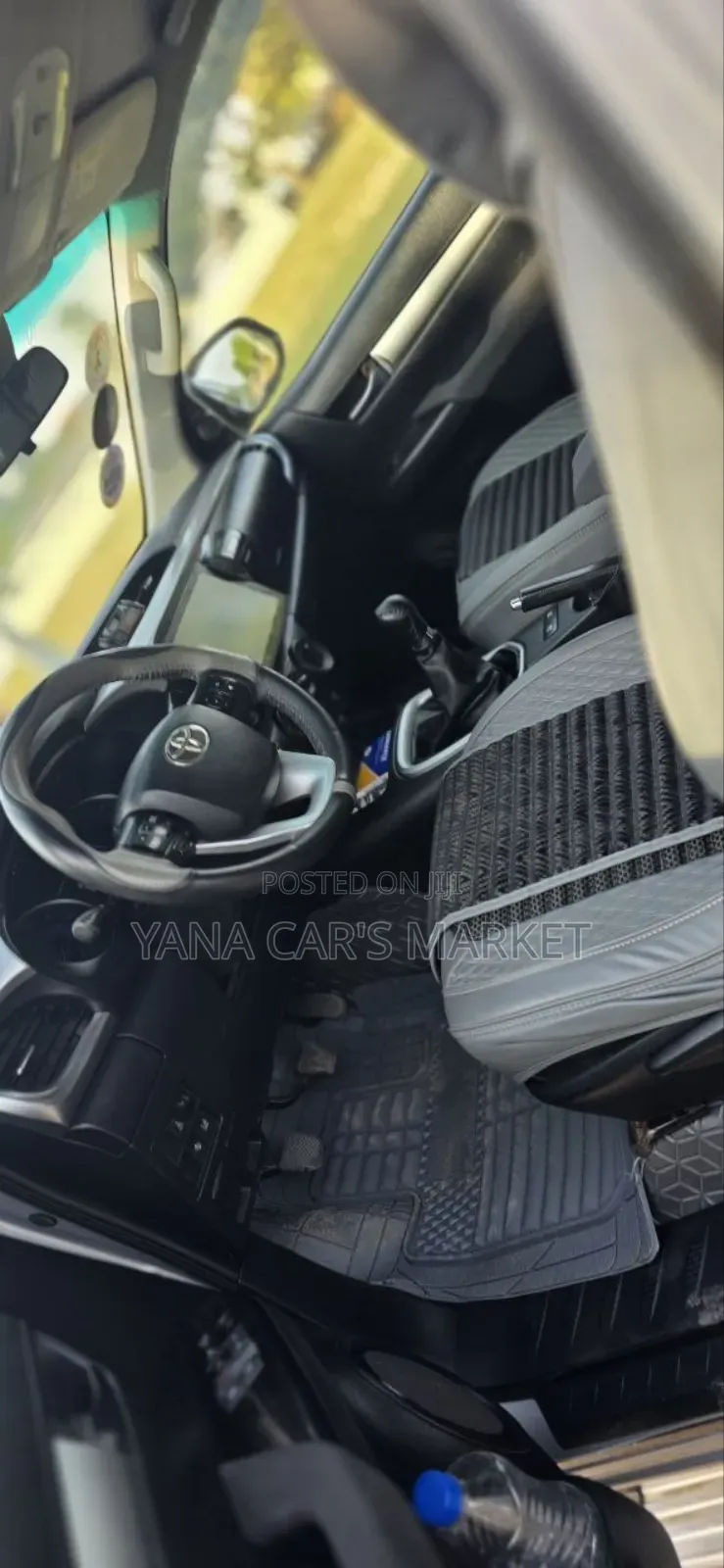 Toyota Hilux 2017 Silver