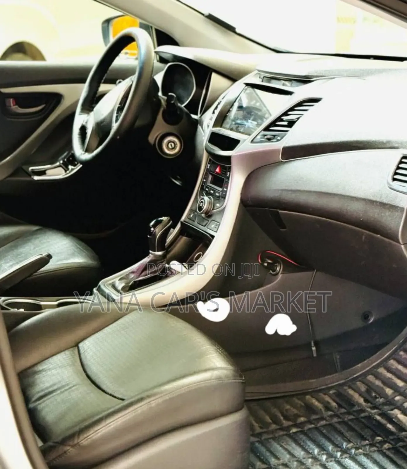 Hyundai Avante 2015 Gray