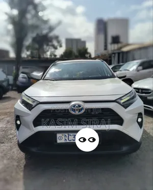 Toyota RAV4 TRD Off Road 2022 White