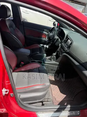 Hyundai Avante 2017 Burgundy