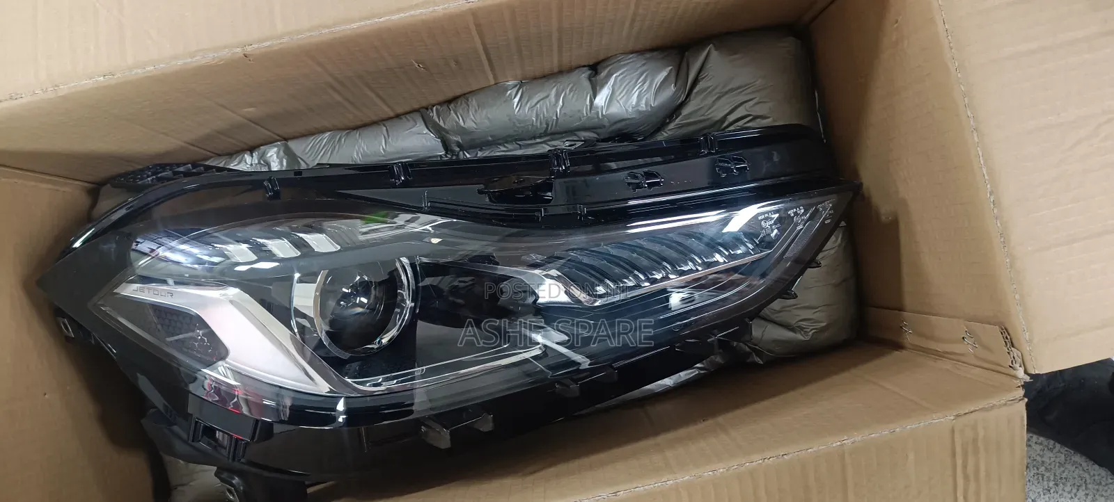 Ashe Auto Spare Parts ( Jetour X70plus Head Lamp)