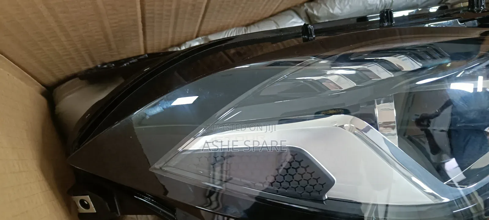 Ashe Auto Spare Parts ( Jetour X70plus Head Lamp)