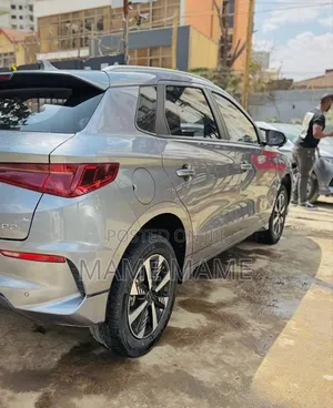 New BYD E2 43 kWh 94 hp FWD 2024 Gray