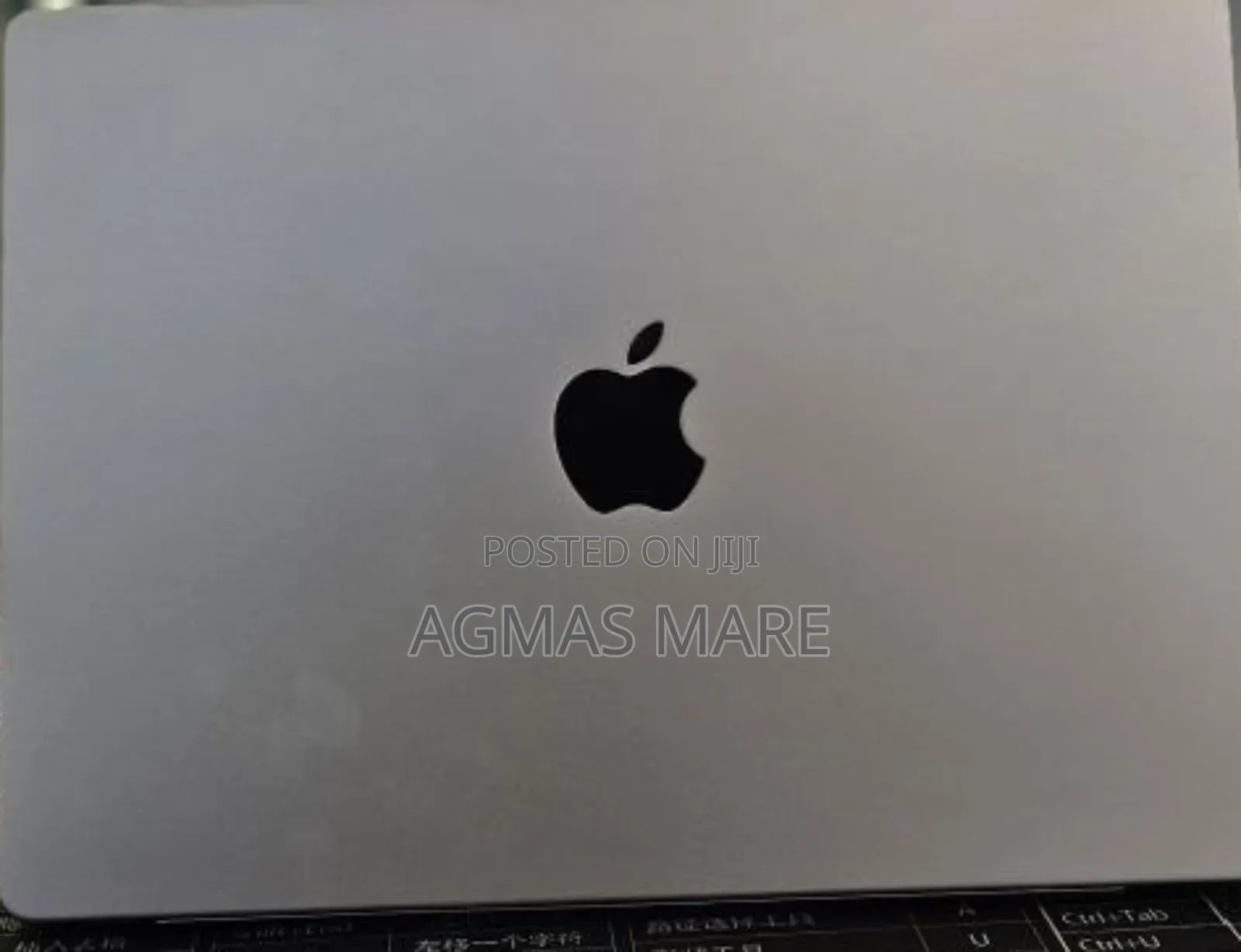 New Laptop Apple Macbook Pro 2025 M5 14-Inch 16GB Apple M5 SSD 512GB