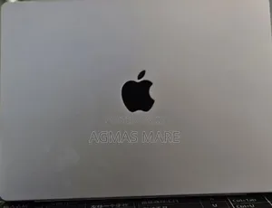 New Laptop Apple Macbook Pro 2025 M5 14-Inch 16GB Apple M5 SSD 512GB