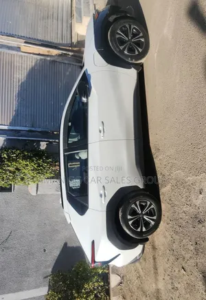 Toyota bZ4X 2024 White