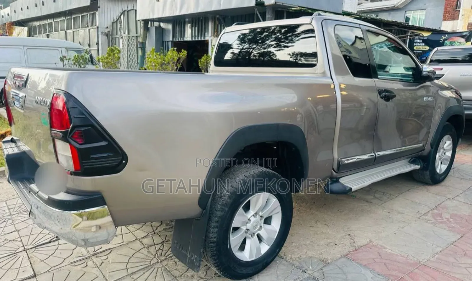 Toyota Hilux 2019 Gold