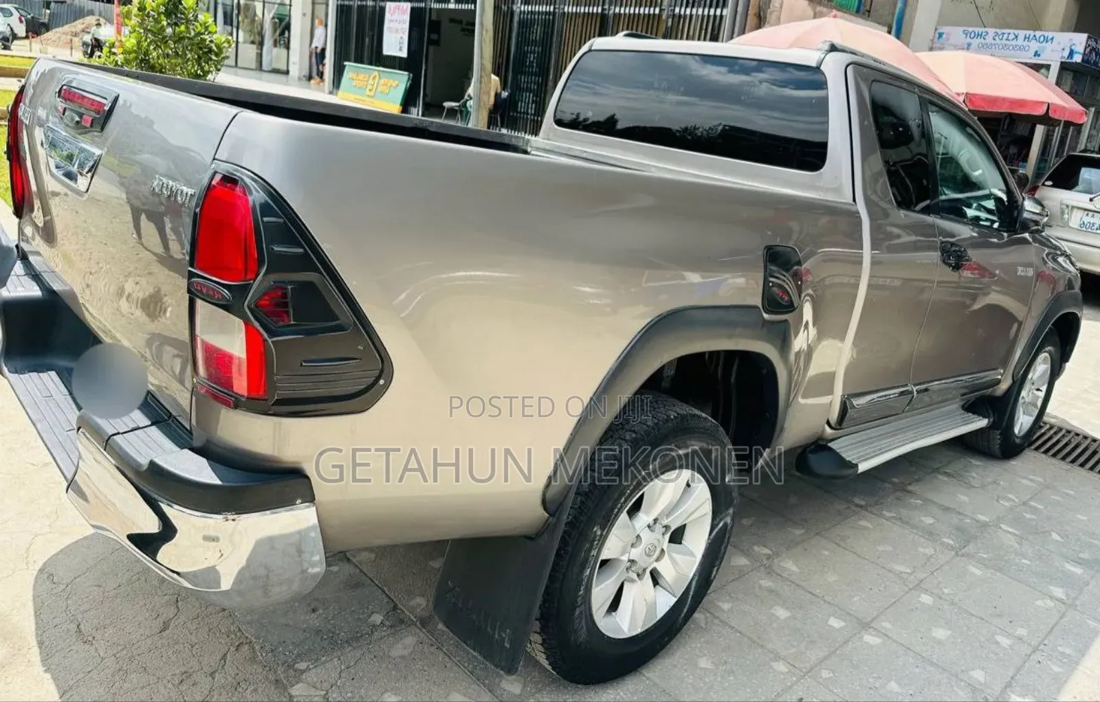 Toyota Hilux 2019 Gold