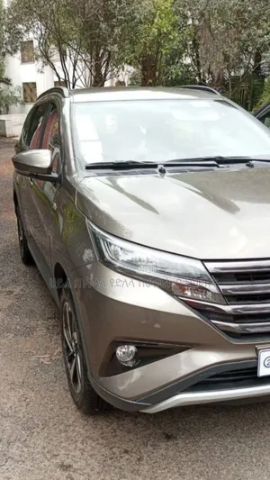 Toyota Rush 2023 Pink