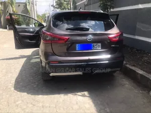 Nissan Qashqai 2018 Gray