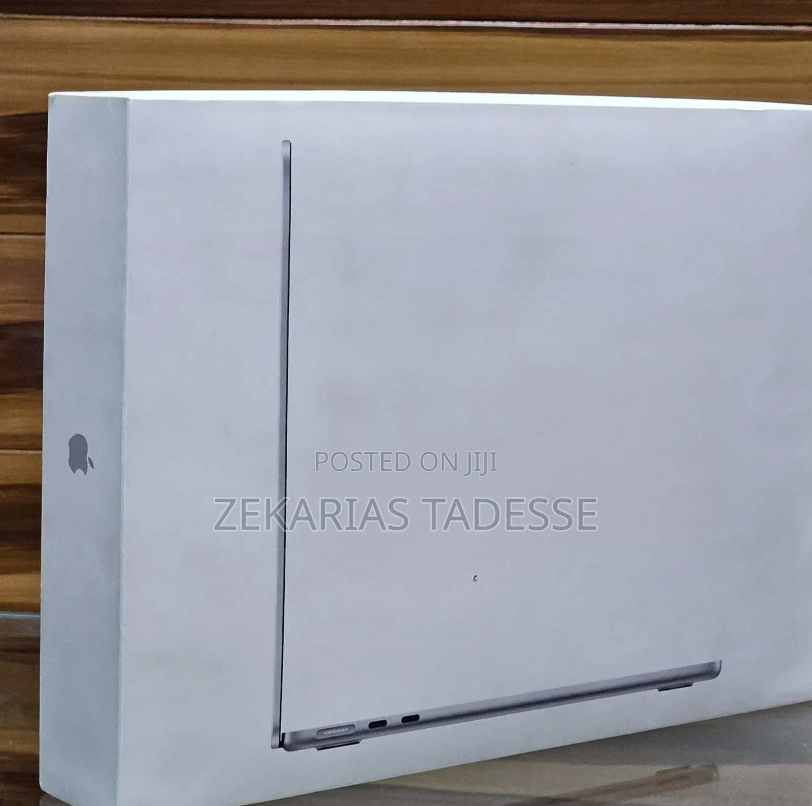 New Laptop Apple MacBook Air 2025 M4 13-Inch 16GB Apple M4 SSD 1T