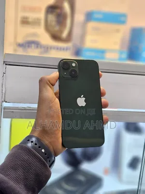 Apple iPhone 13 128 GB