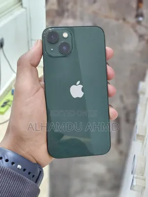 Apple iPhone 13 128 GB