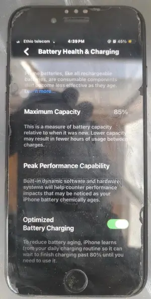 Apple iPhone SE (2020) 128 GB Black