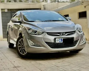 Hyundai Avante 2015 Teal