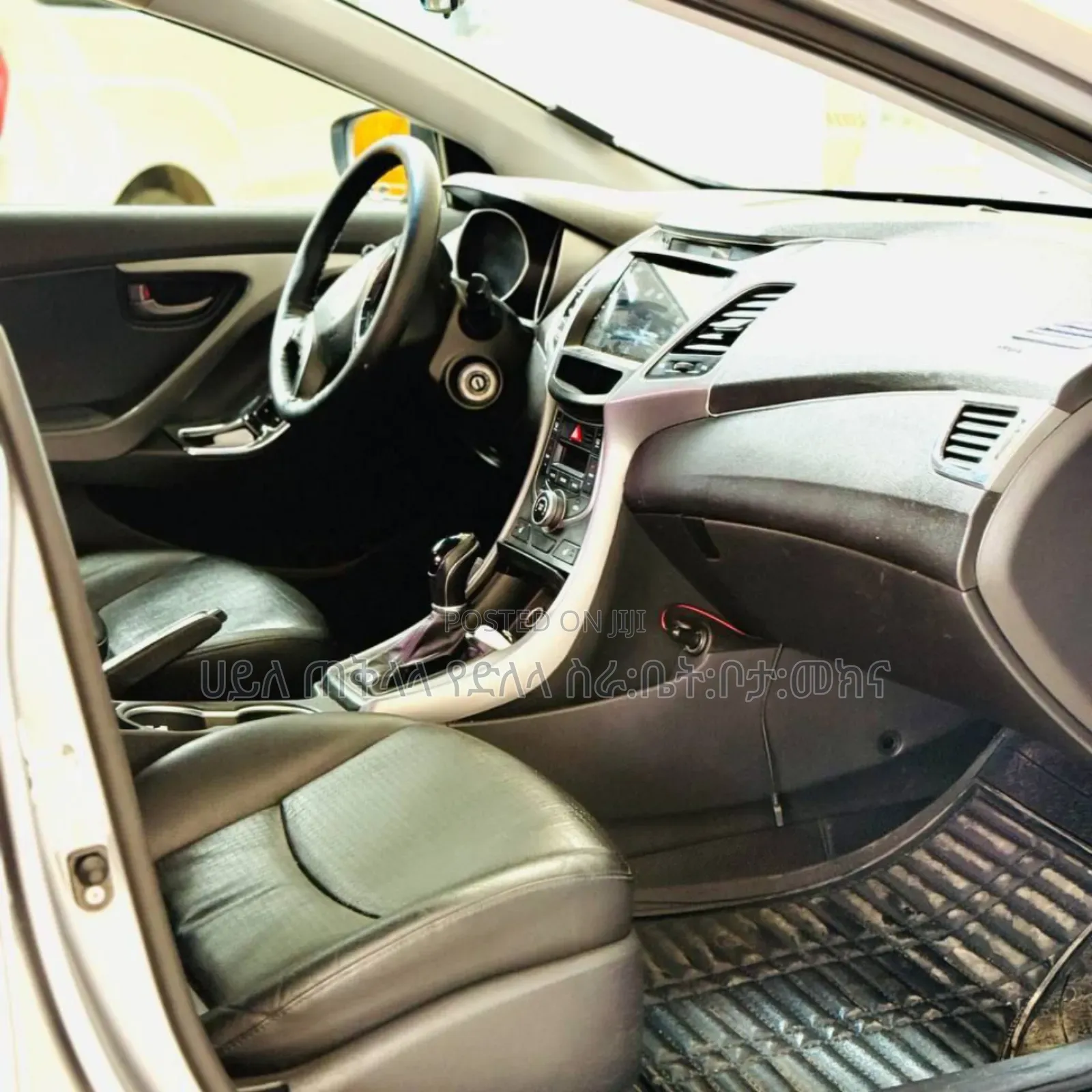 Hyundai Avante 2015 Teal