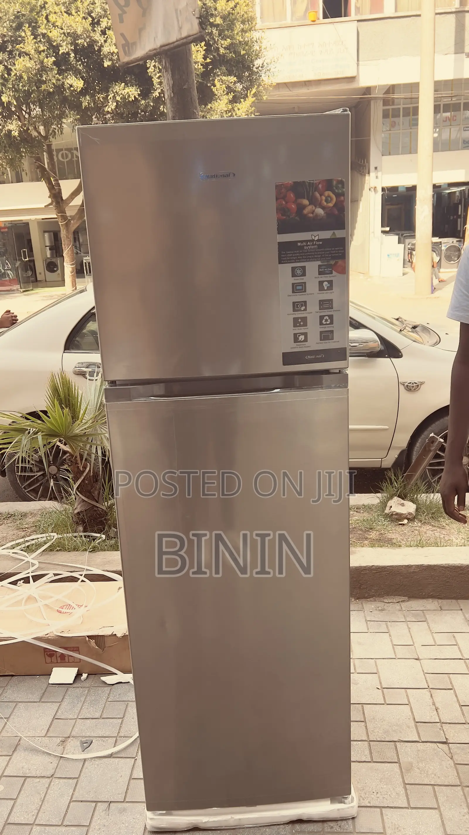 National Refrigerator 245-Litters Fan System Deliver