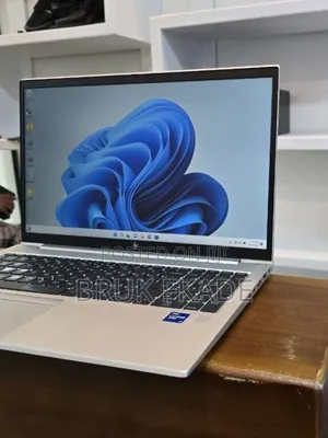 New Laptop HP EliteBook 850 G8 16GB Intel Core I7 SSD 512GB