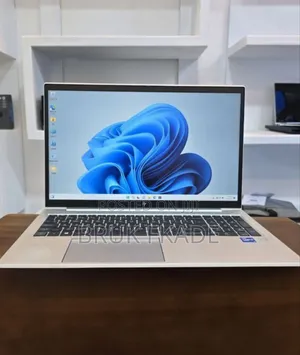 New Laptop HP EliteBook 850 G8 16GB Intel Core I7 SSD 512GB