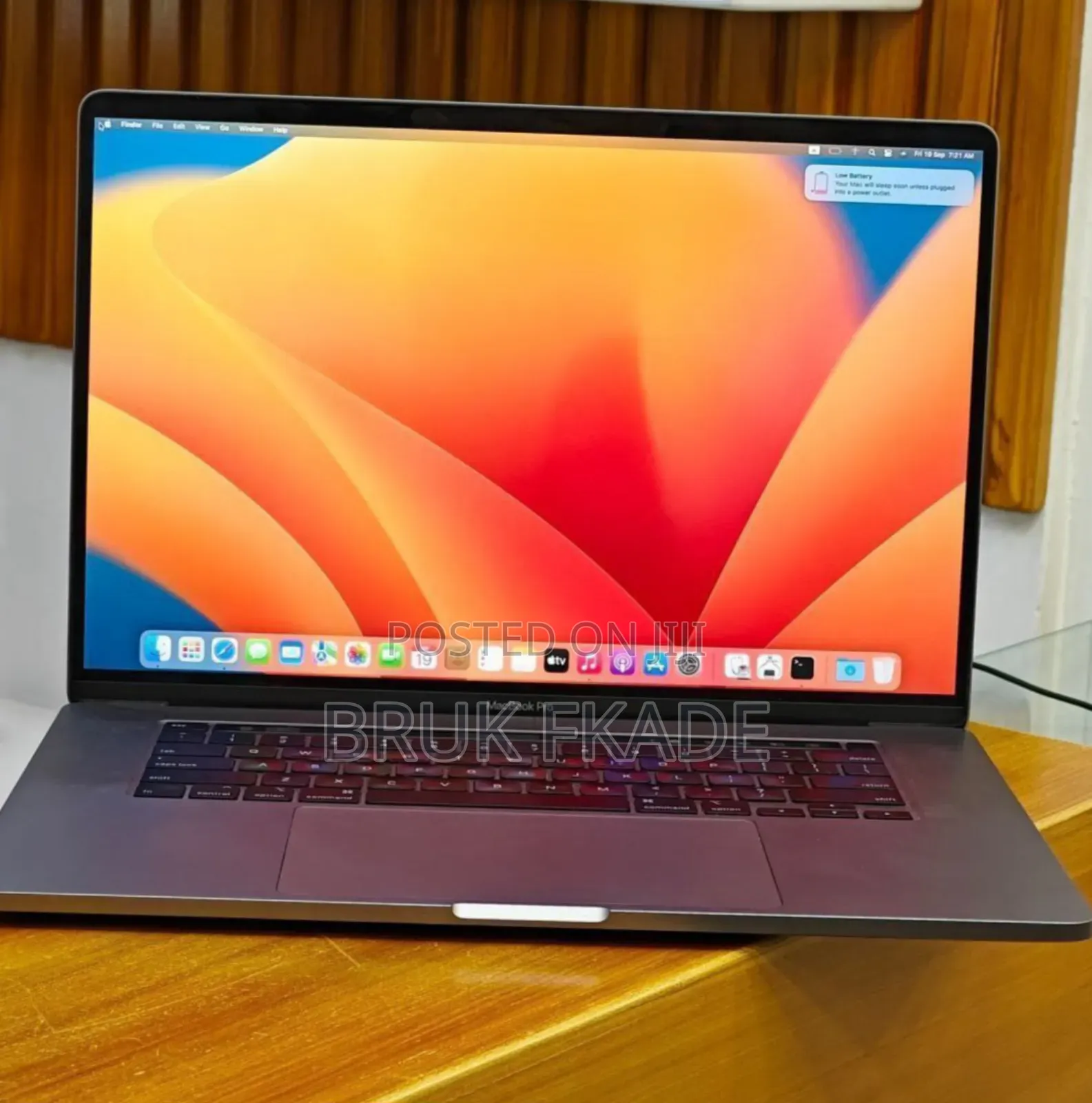 New Laptop Apple MacBook Pro 2019 32GB Intel Core I9 SSD 1T