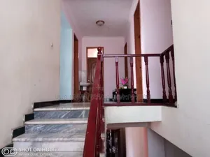 Furnished 6bdrm Townhouse/Terrace in ብሾፍቱ ደብረዘይት ከተማ, Akaky Kaliti