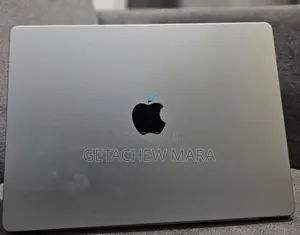 New Laptop Apple Macbook Pro 2025 M5 14-Inch 16GB Apple M5 SSD 512GB
