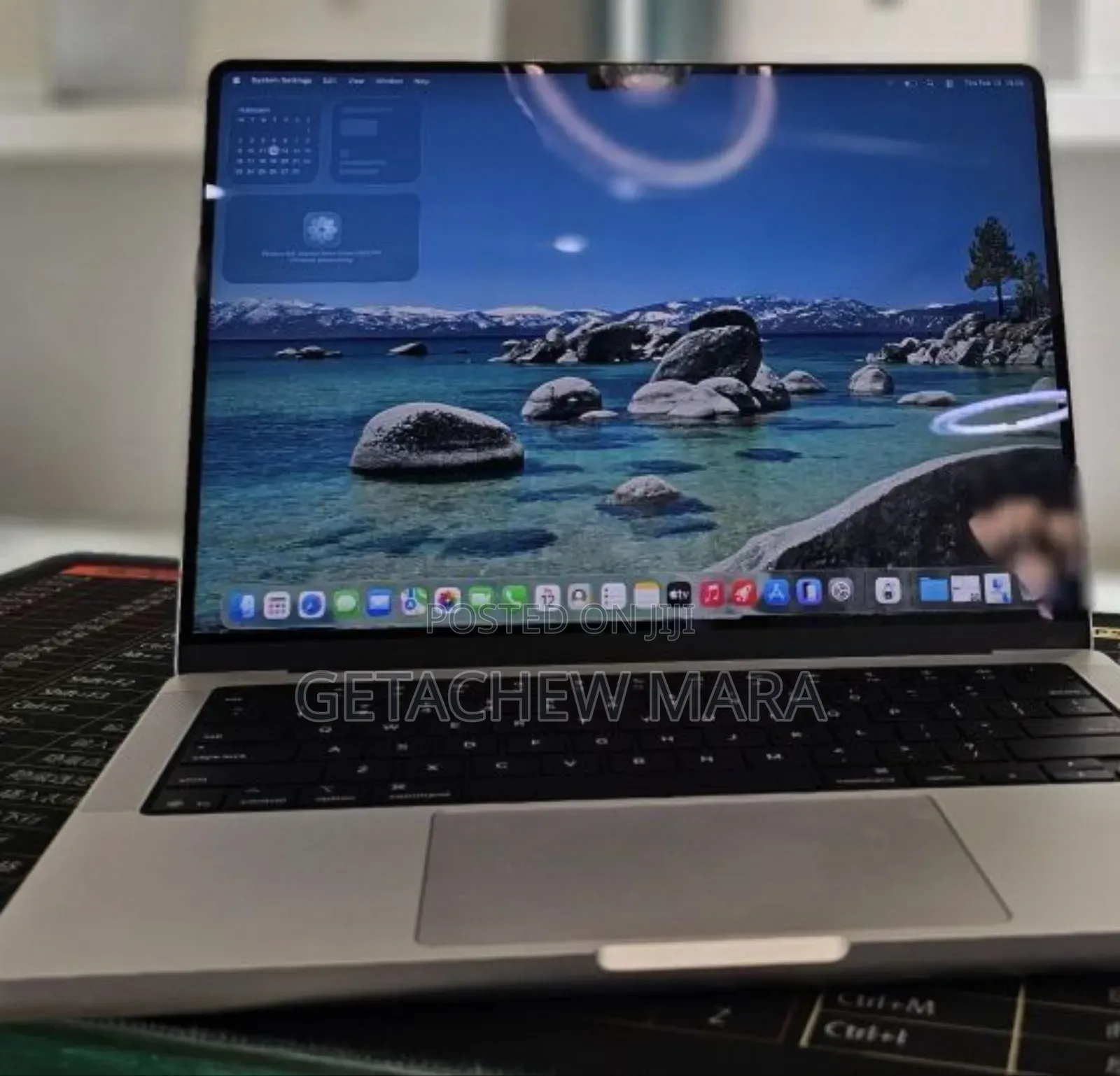 New Laptop Apple Macbook Pro 2025 M5 14-Inch 16GB Apple M5 SSD 512GB
