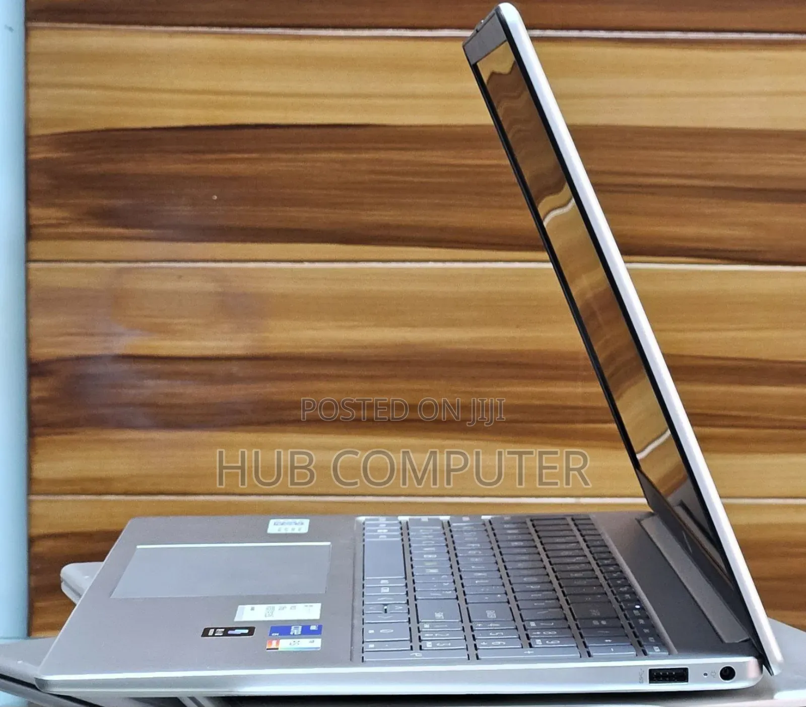 New Laptop HP Stream Notebook 16GB Intel Core I5 SSD 512GB