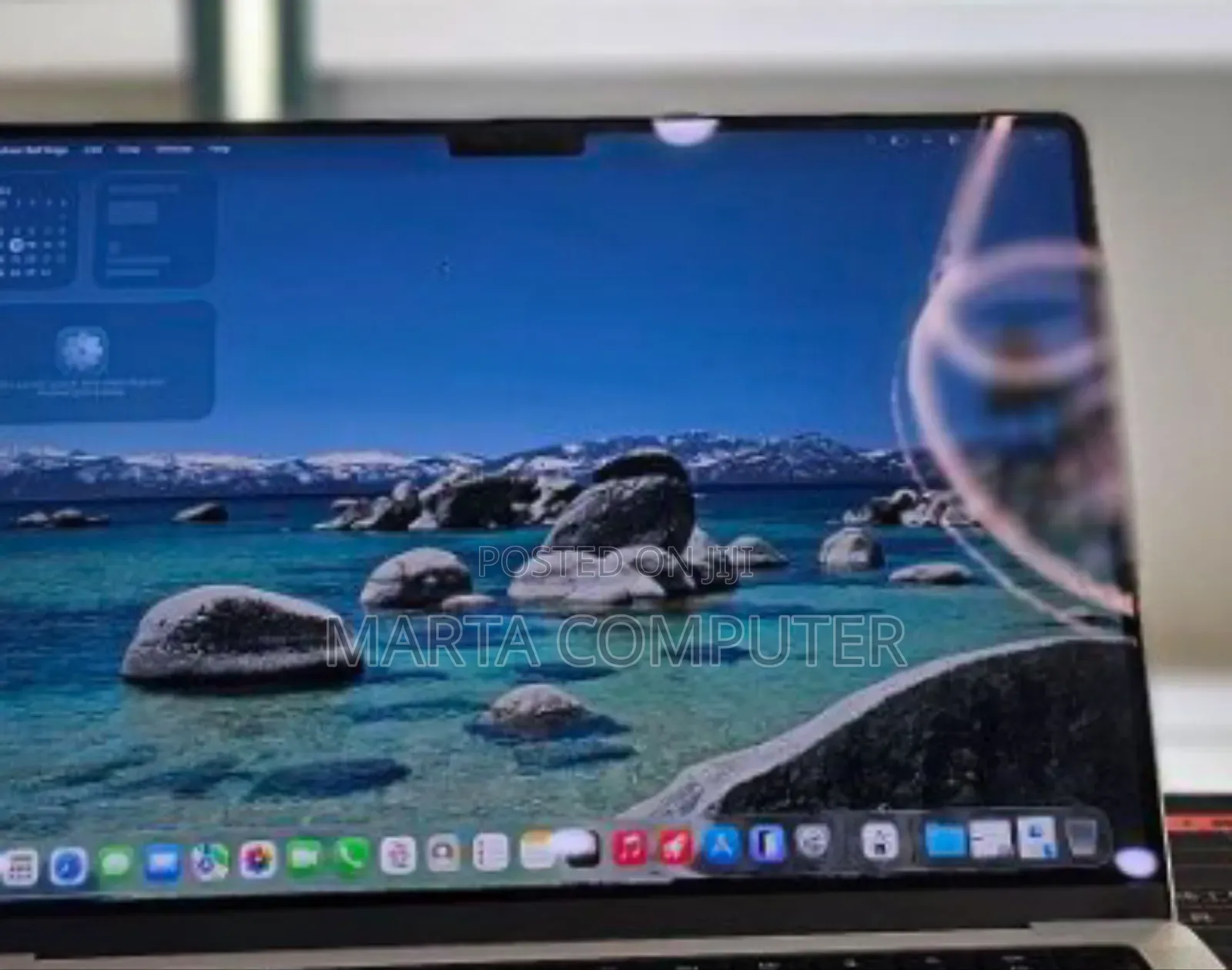 New Laptop Apple Macbook Pro 2025 M5 14-Inch 16GB Apple M5 SSD 512GB