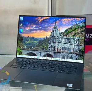 New Laptop Dell Precision 5550 16GB Intel Core I7 SSD 512GB