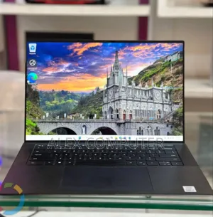 New Laptop Dell Precision 5550 16GB Intel Core I7 SSD 512GB