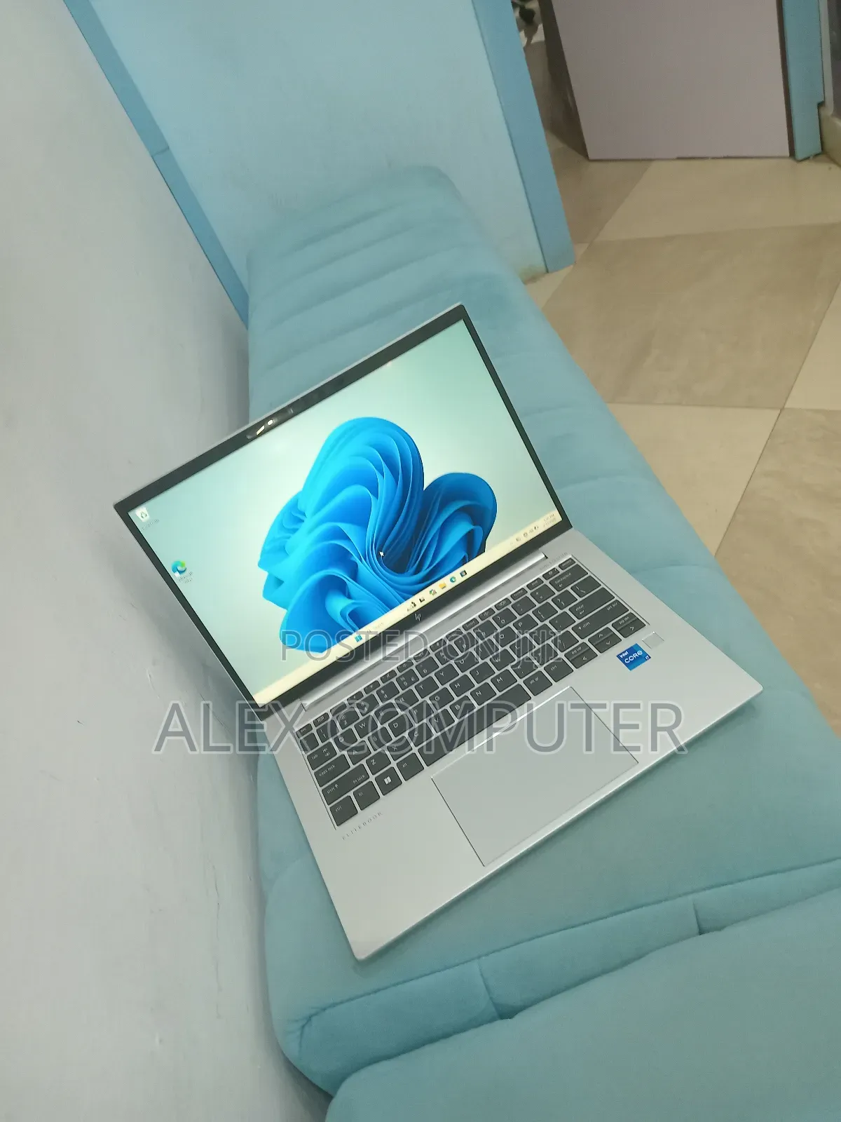 New Laptop HP EliteBook 840 G9 16GB Intel Core I7 SSD 512GB