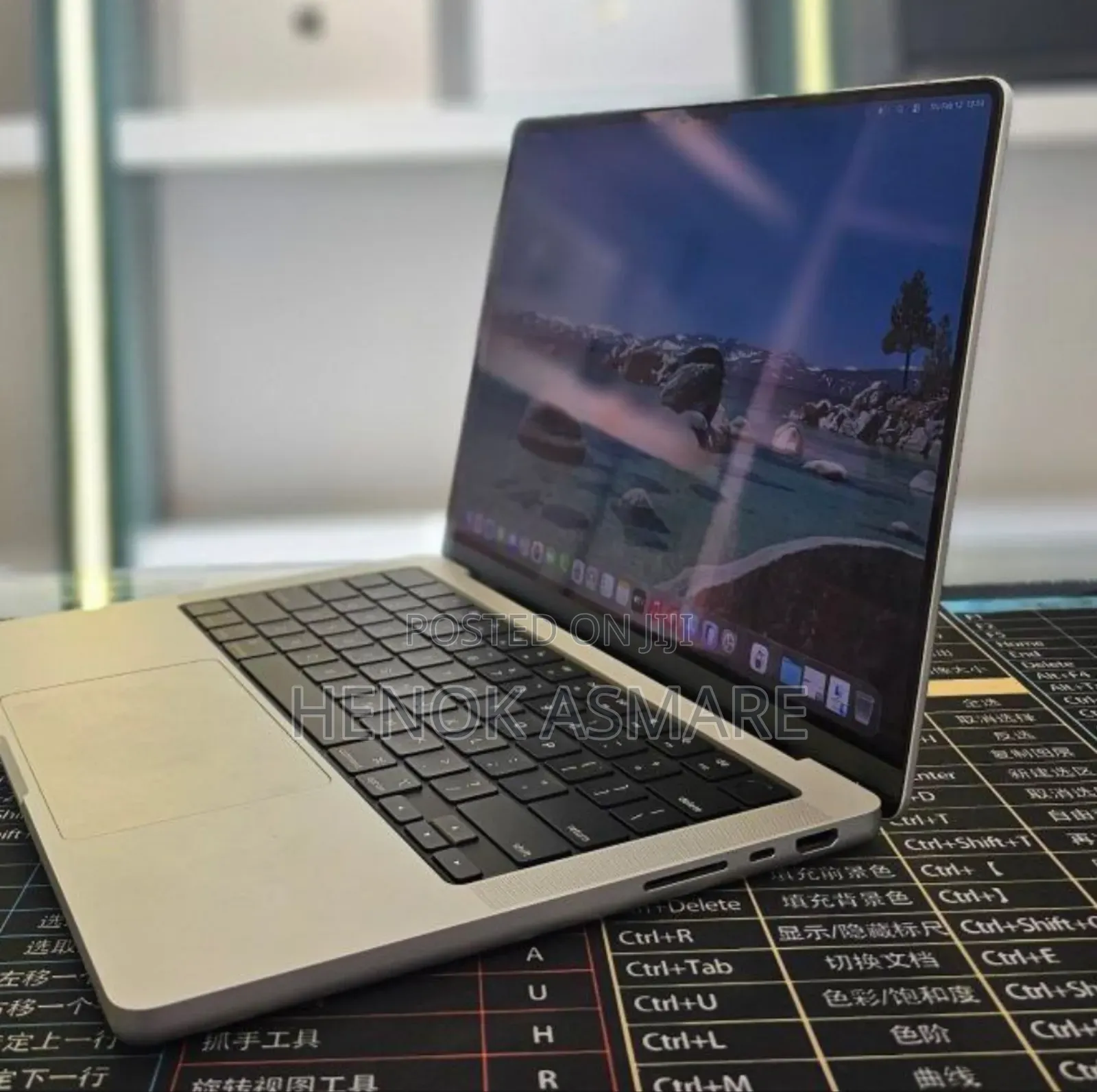 New Laptop Apple MacBook Pro 16GB Apple M5 SSD 512GB