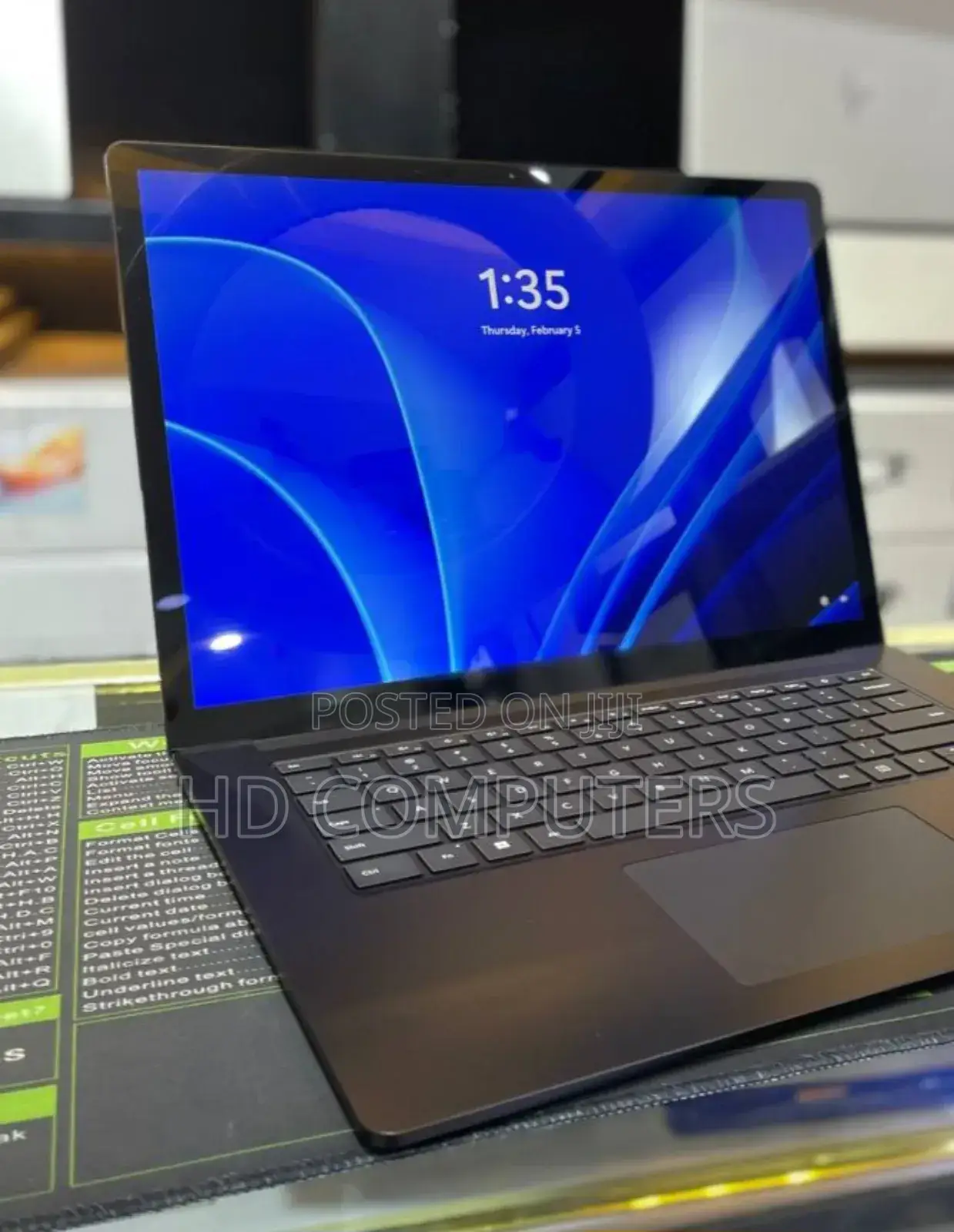New Laptop Microsoft Surface 16GB Intel Core I7 SSD 512GB