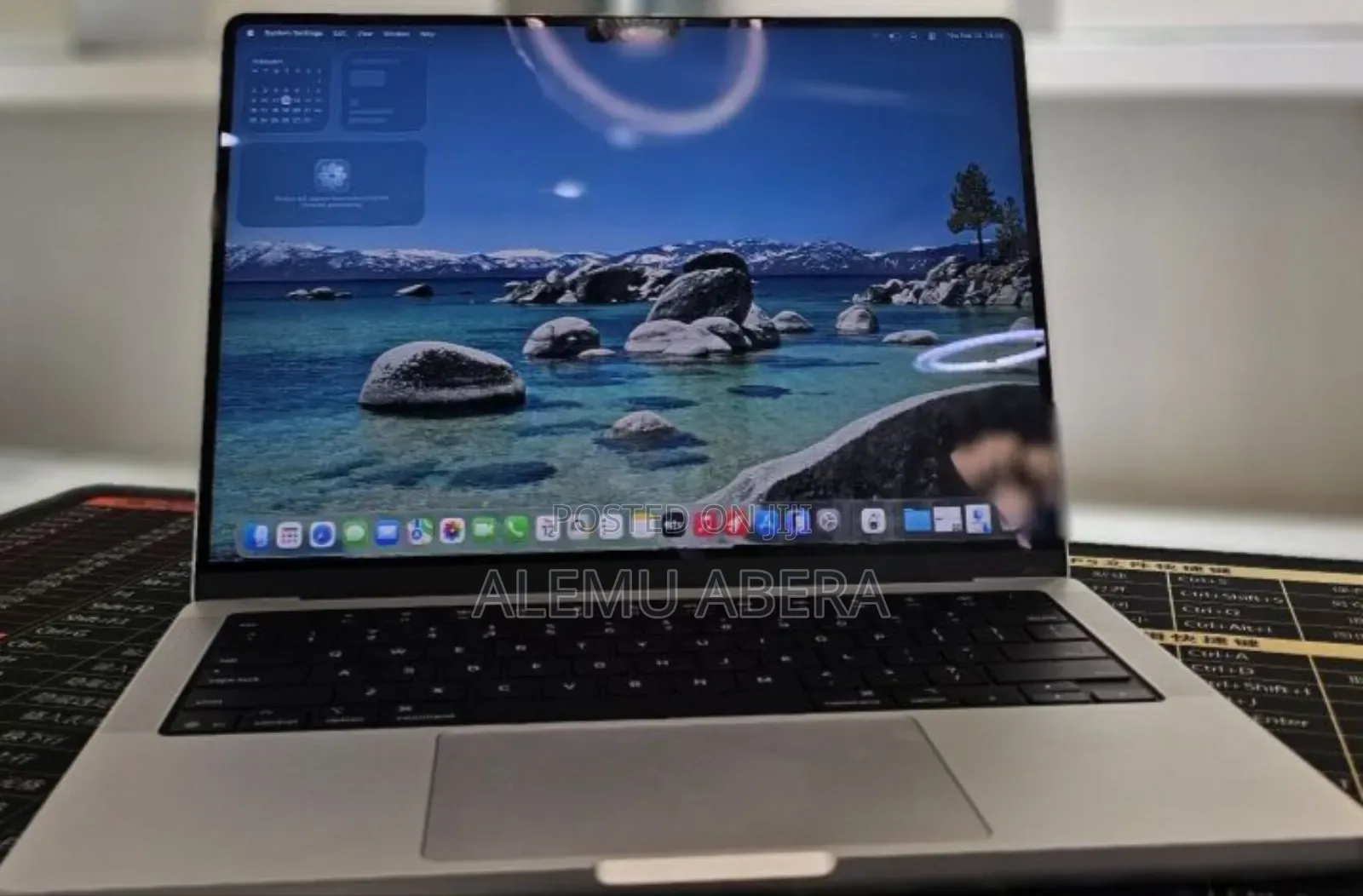 New Laptop Apple Macbook Pro 2025 M5 14-Inch 16GB Apple M5 SSD 512GB