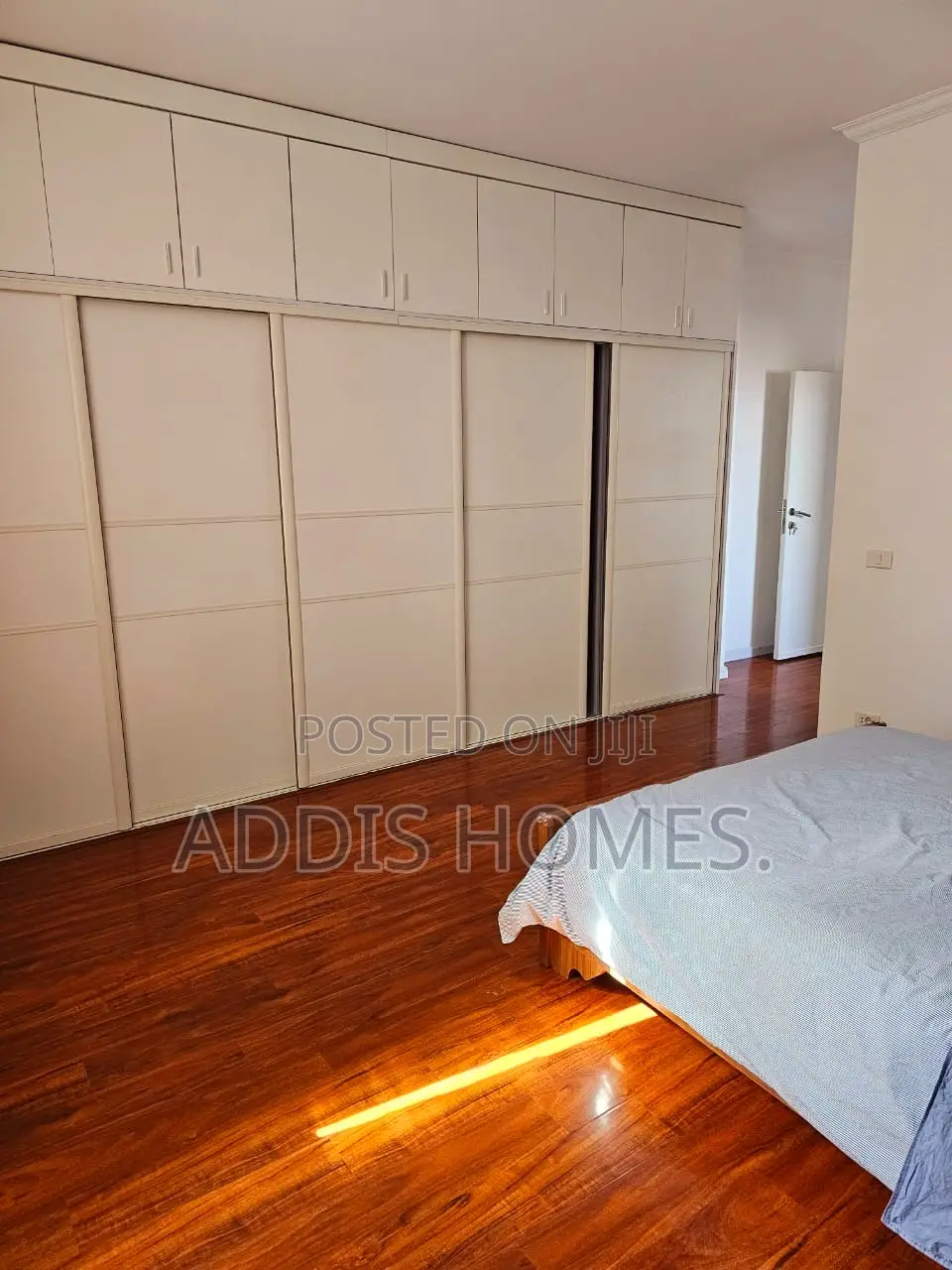 Furnished 3bdrm Apartment in Bole for rent