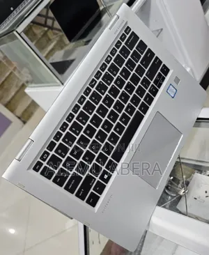 New Laptop HP EliteBook 1030 8GB Intel Core I5 SSD 256GB