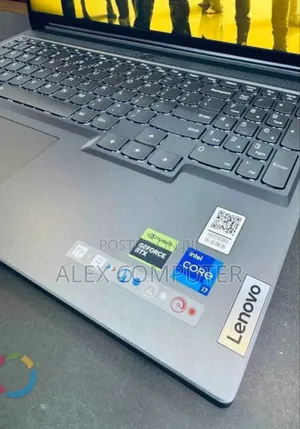 New Laptop Lenovo 16GB Intel Core I7 SSD 512GB