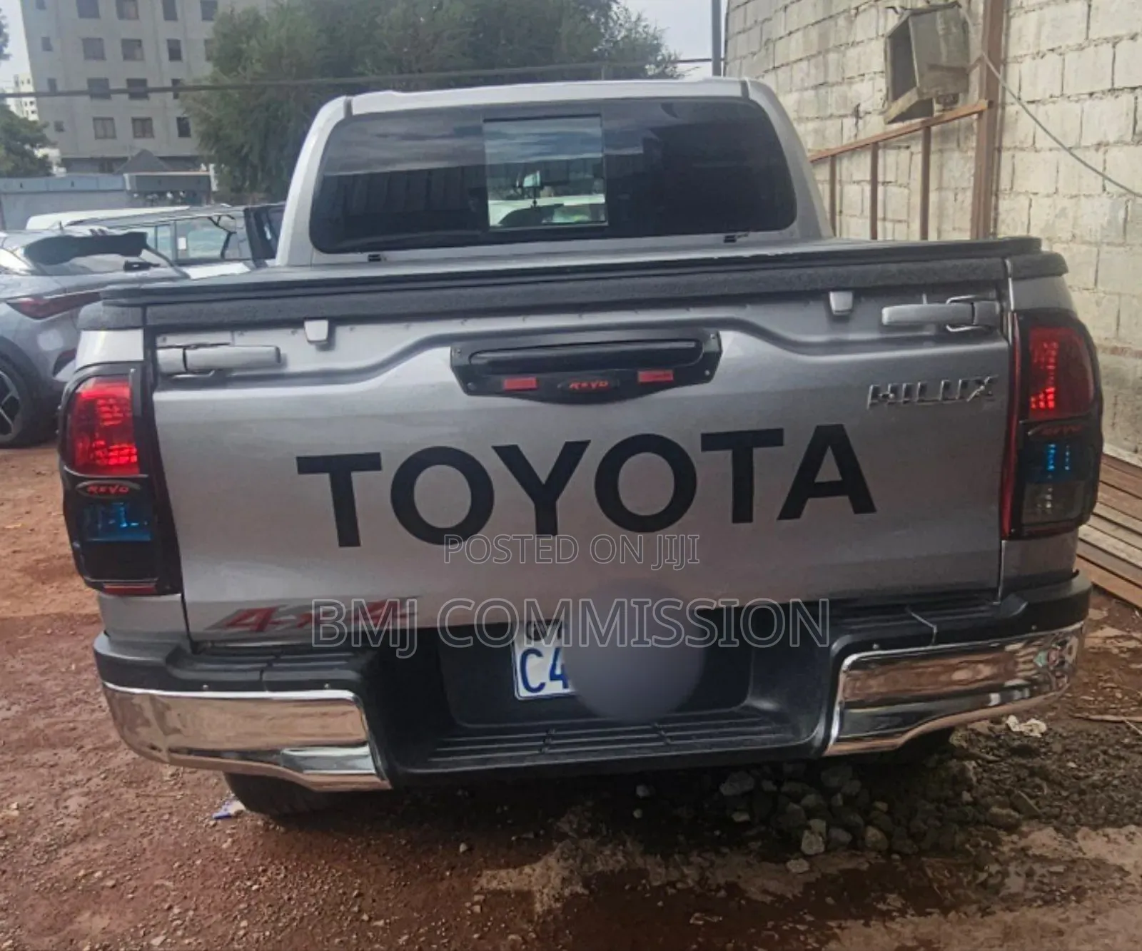 Toyota Hilux 2021 Silver