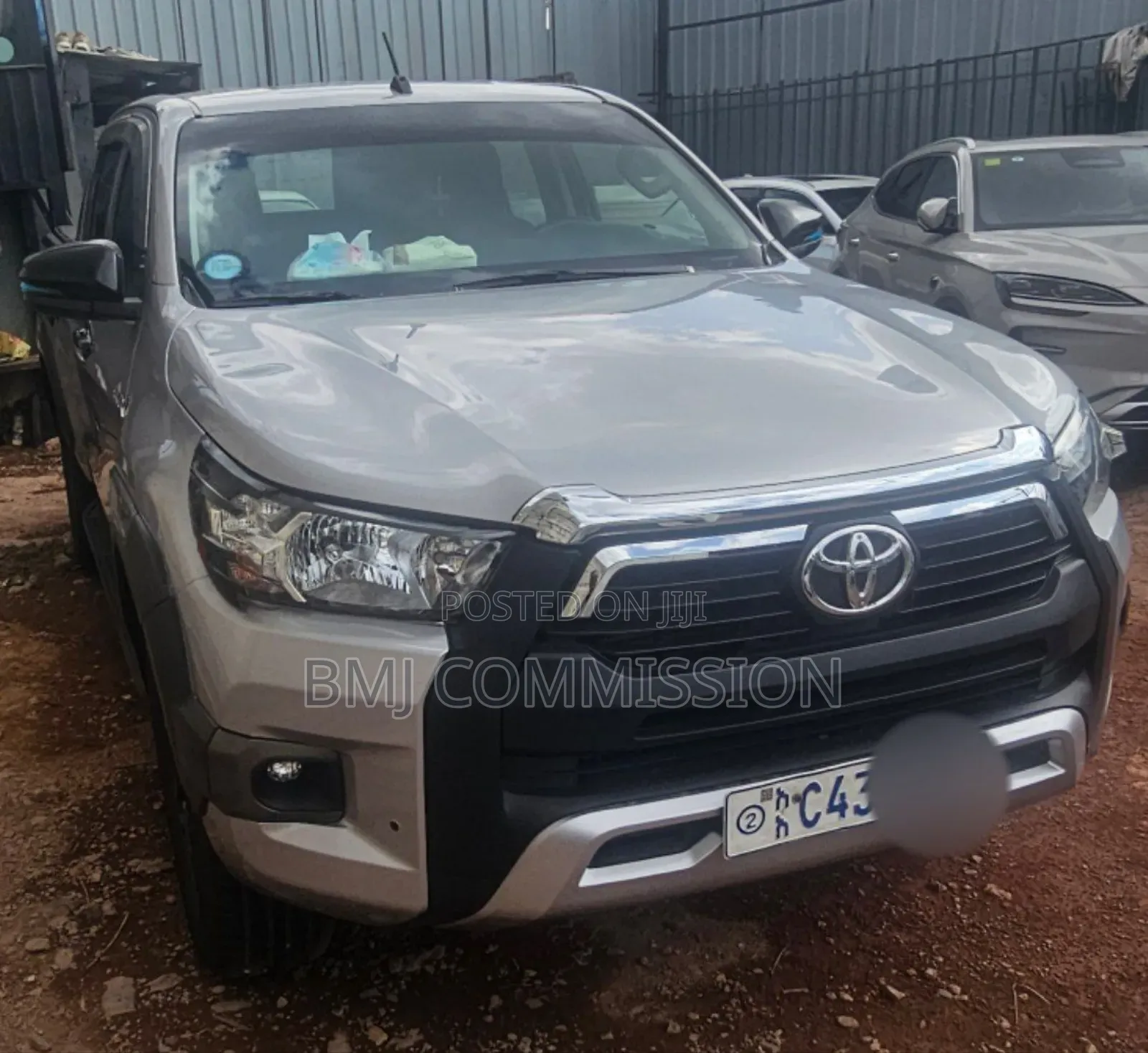 Toyota Hilux 2021 Silver