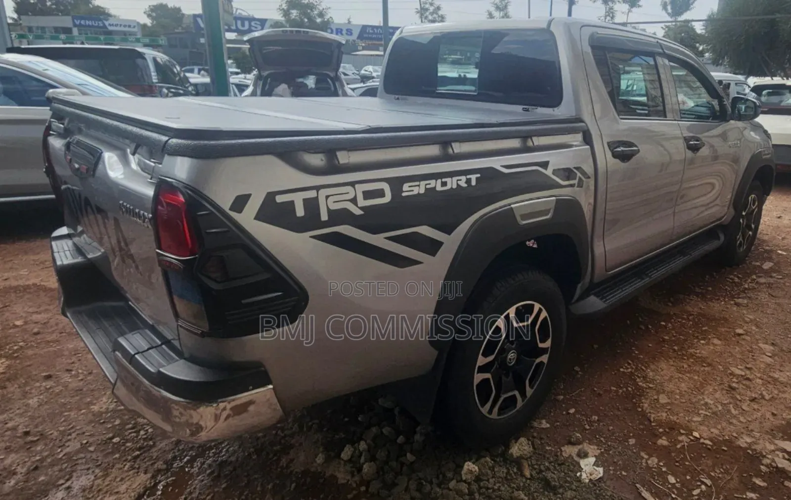 Toyota Hilux 2021 Silver