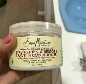 Shea Moisture Leave in Conditioner